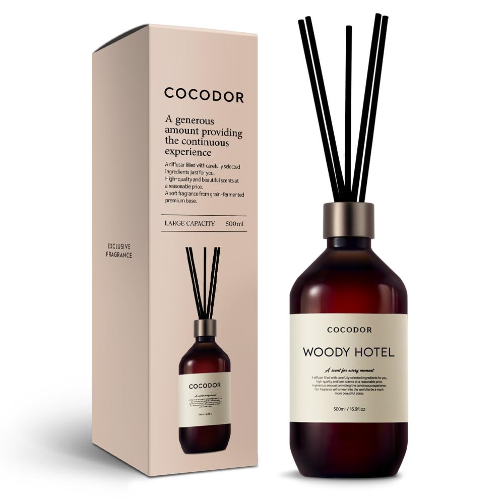 COCODOR ココドール プレミアムリードディフューザー 500ml ウッディホテル (Woody Hotel) 大容量 ルームフレグランス 芳香剤 部屋用 ギフトプレゼント人気 | アロマディフューザー 芳香剤 ホテルライク ウッディ ラグジュアリー 洗練 都会的 リビング 書斎 寝室 インテリア おしゃれ 長持ち 男女兼用 記念日